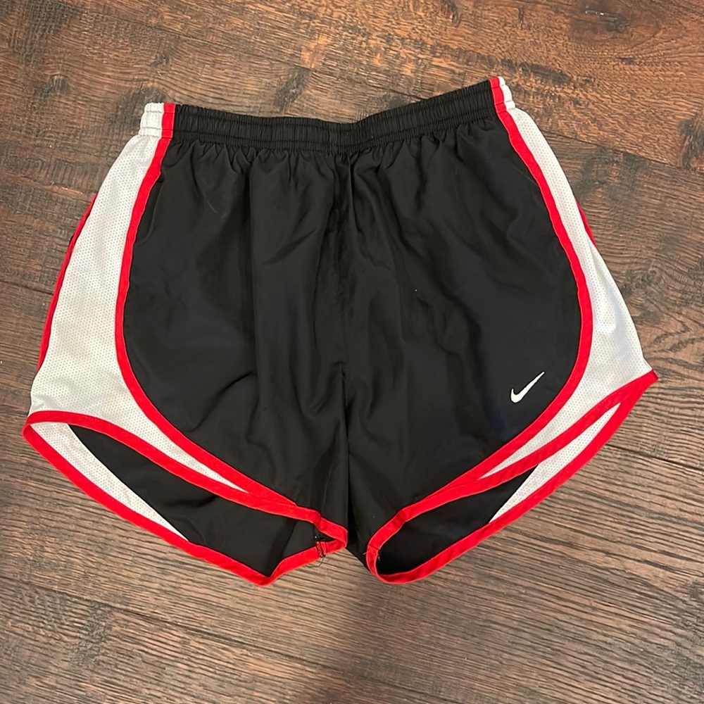 Nikes womens shorts S